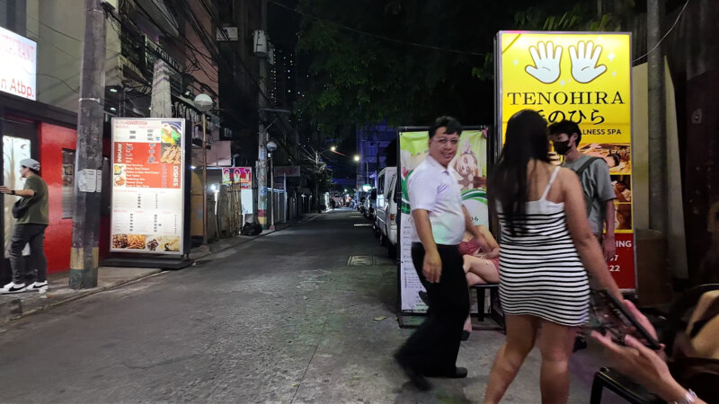 マラテ地区に位置するKTVスピードの入り口付近