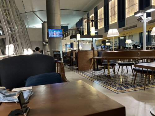 ホーチミン空港のカードラウンジ