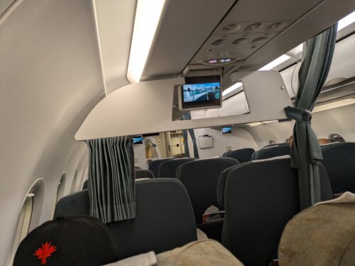 ベトナム航空の機内