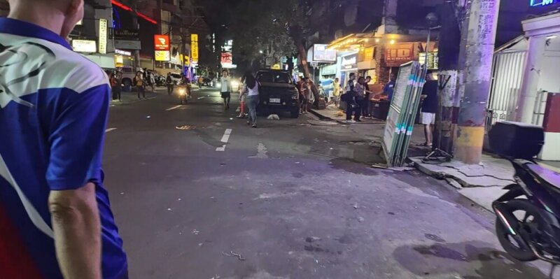 マニラのマビニ通り夜