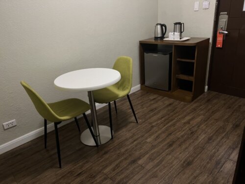 別ルームに冷蔵庫