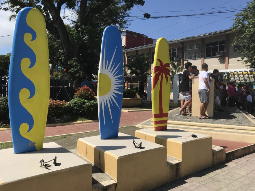 サーフィン発祥の地バレル